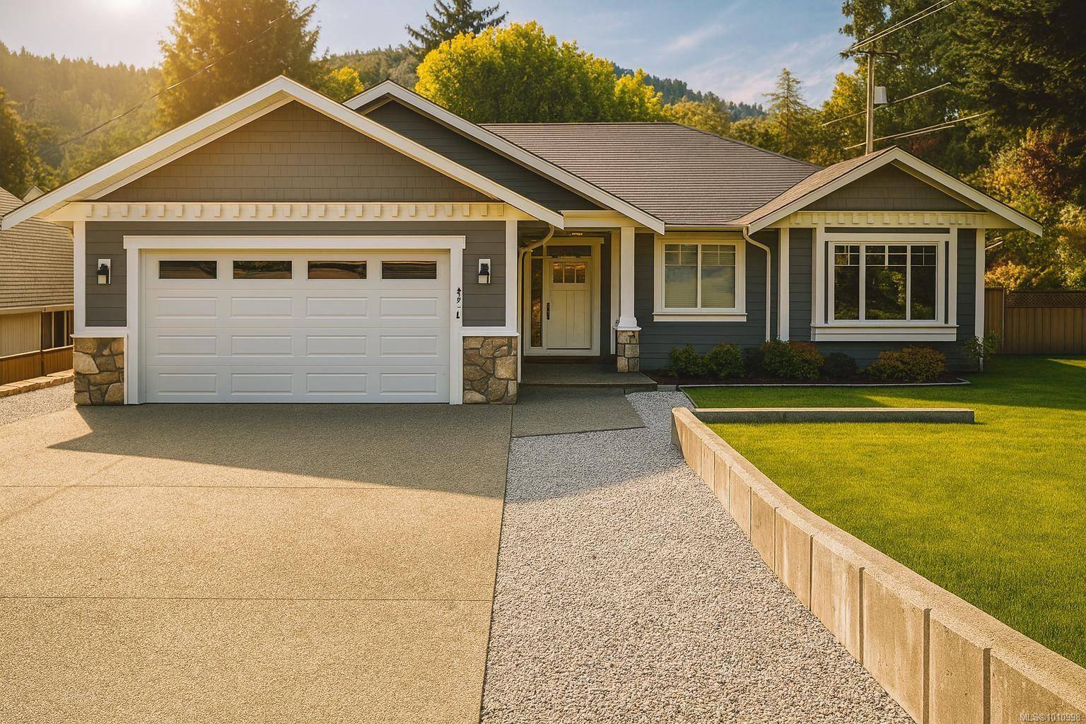 Cobble Hill, BC V8H 0A4,3584 Holland Ave