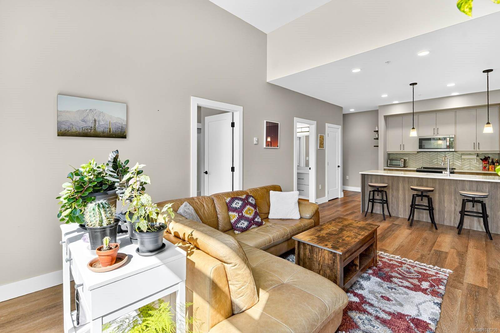 Tofino, BC V0R 2Z0,700 Yew Wood Rd #302