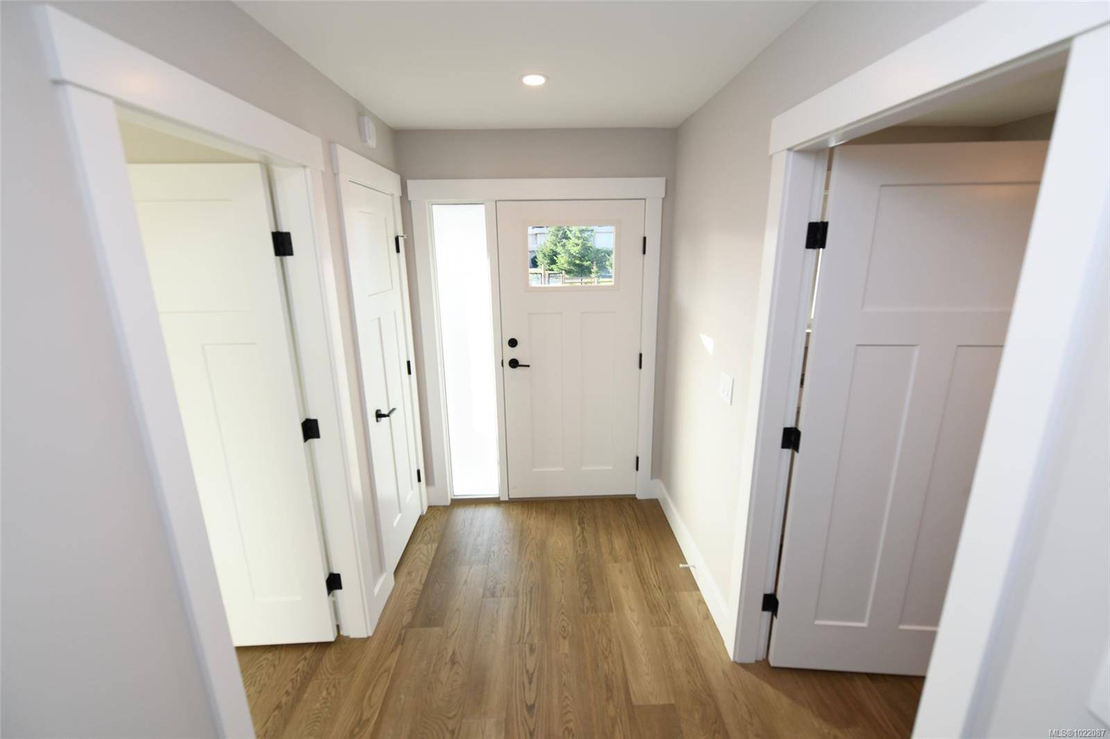 Courtenay, BC V9N 0B7,3392 Rhys Rd