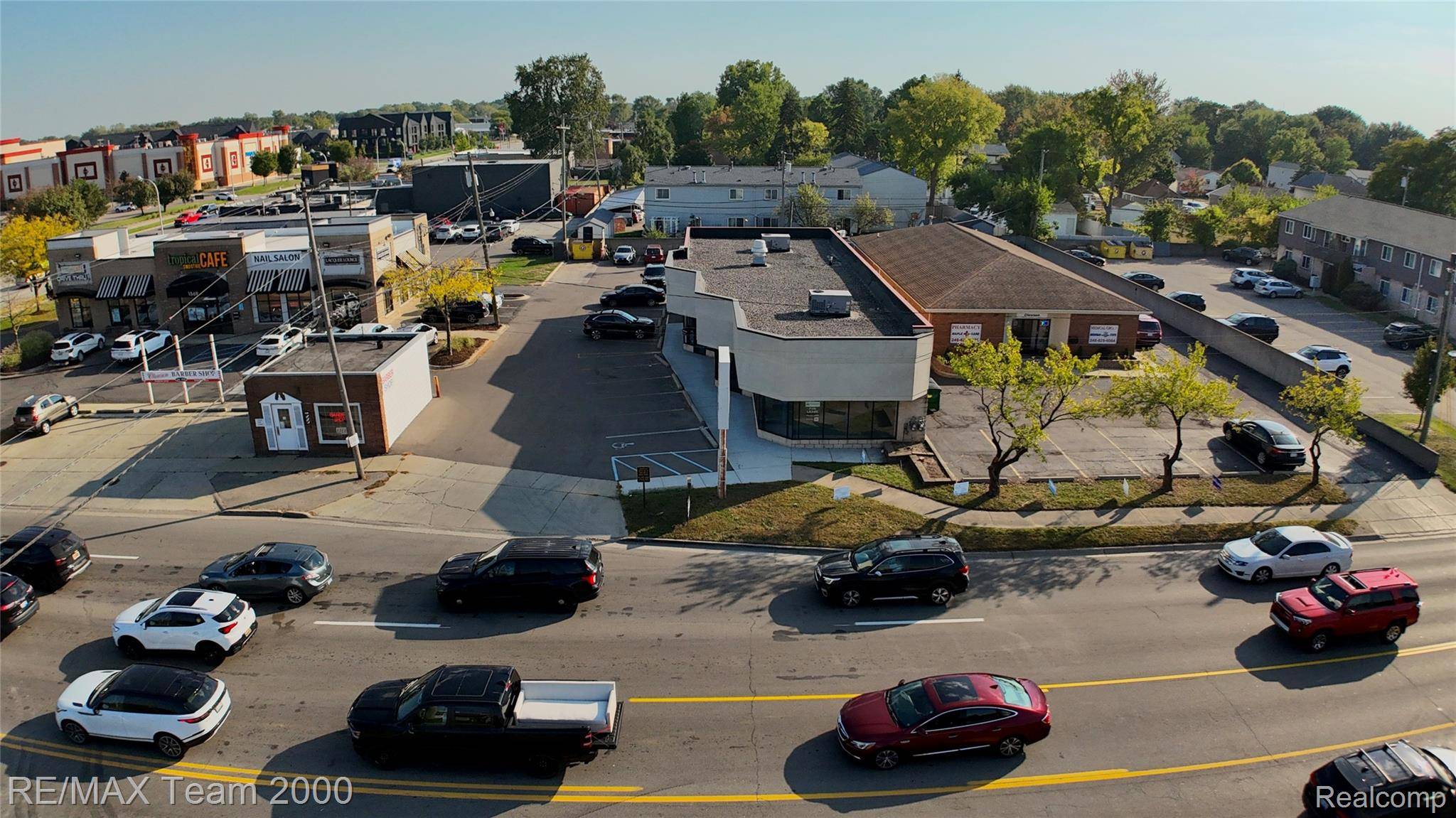 Clawson, MI 48017,47 W Maple RD