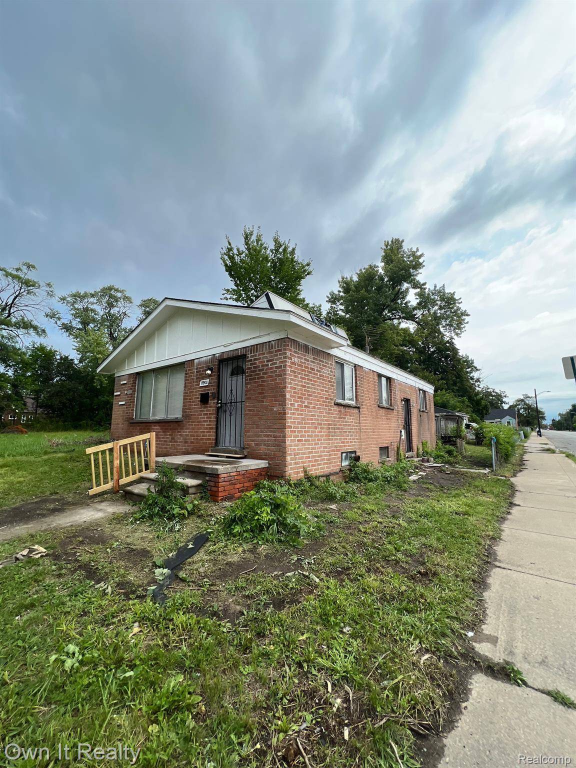 Detroit, MI 48227,13900 SUSSEX ST