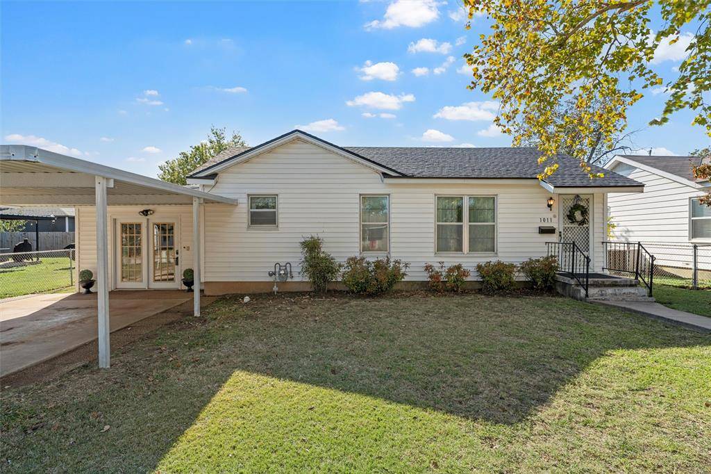 Mcgregor, TX 76657,1011 Pierce Street