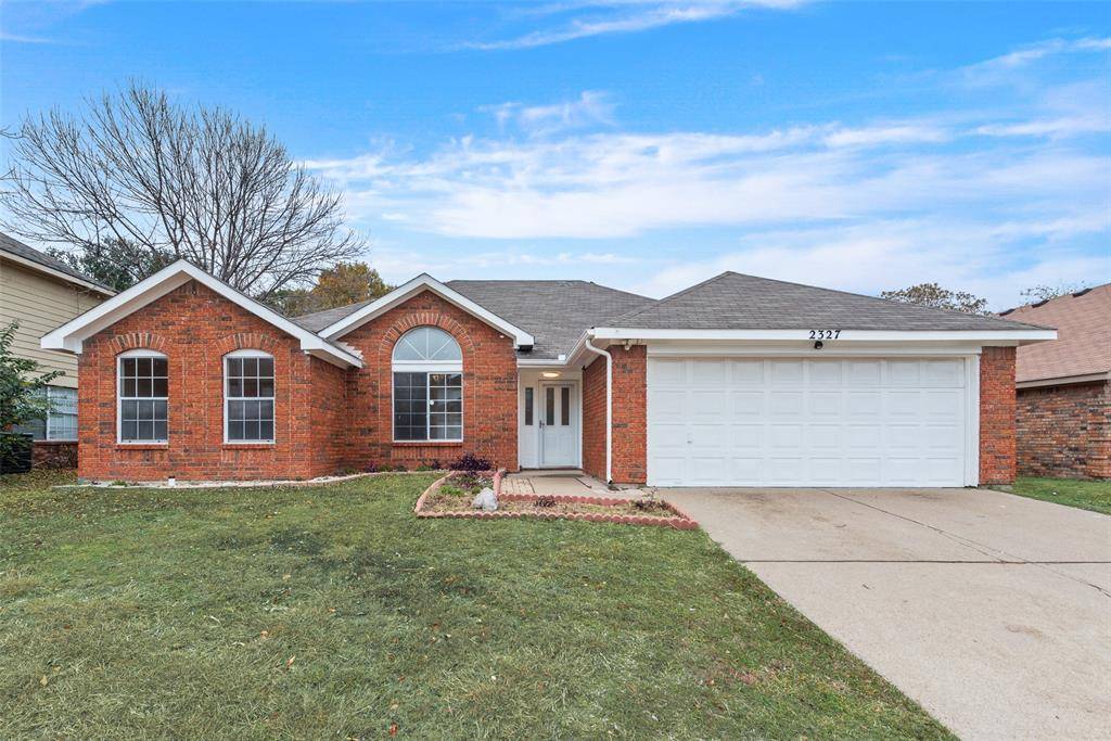Arlington, TX 76018,2327 Cromwell Drive