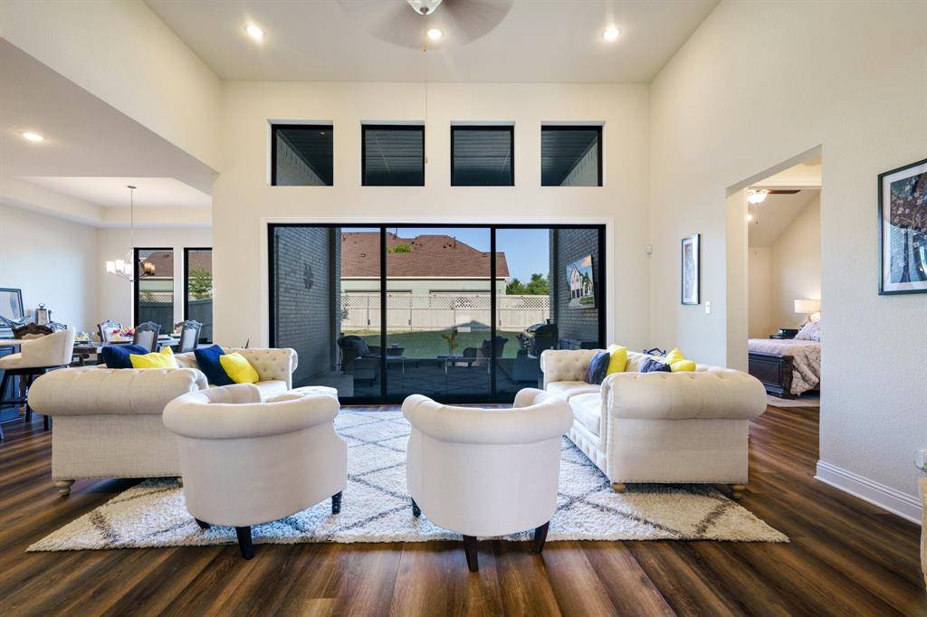 Northlake, TX 76247,915 Blueberry Way