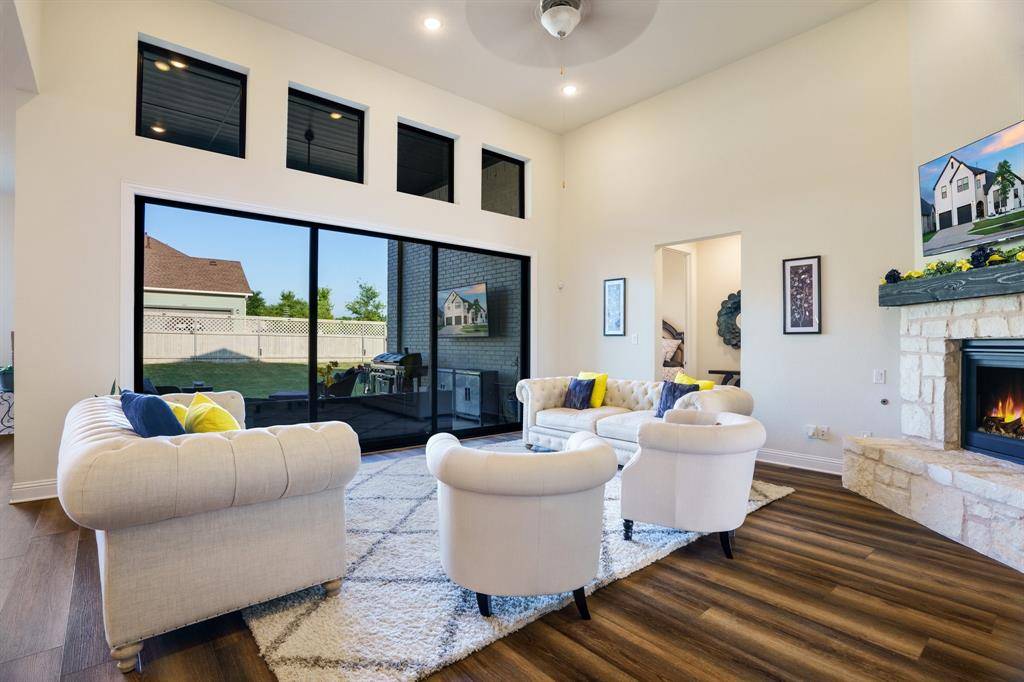 Northlake, TX 76247,915 Blueberry Way