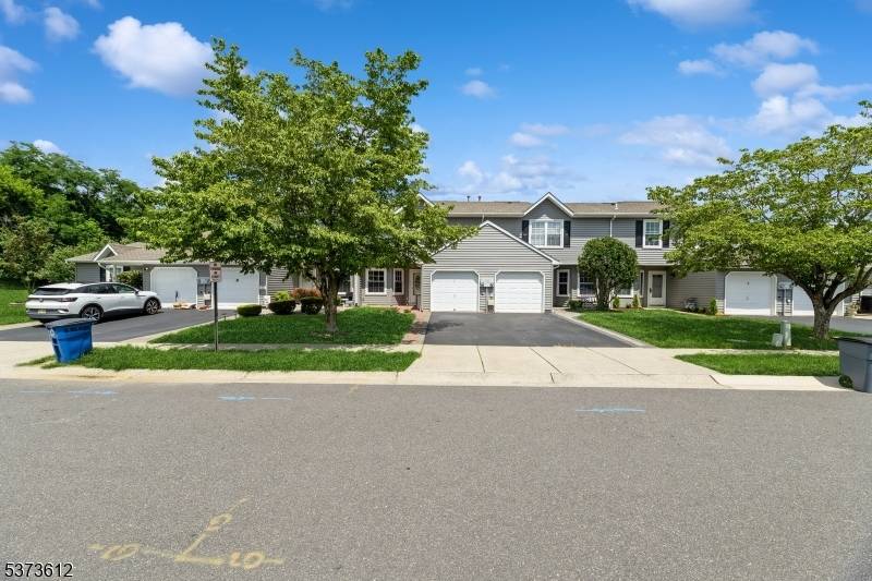 Howell Twp., NJ 07728,7 Sloop Sq