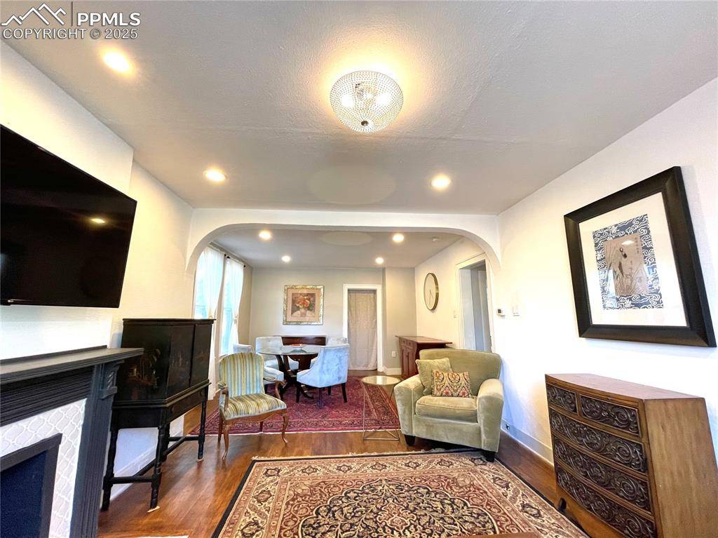 Pueblo, CO 81004,319 E Evans AVE