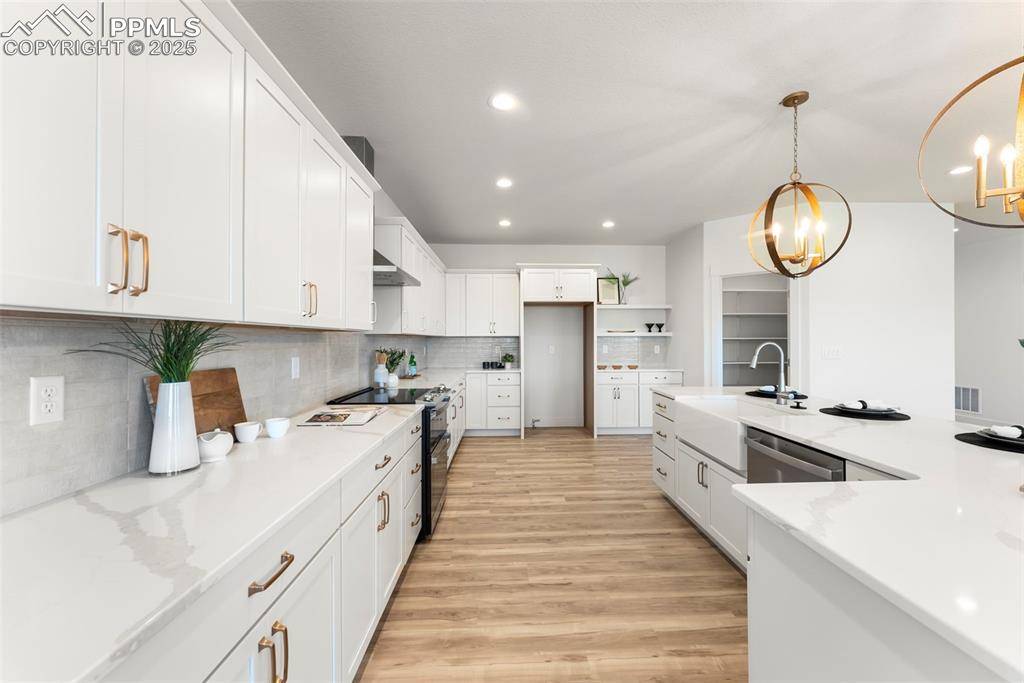 Penrose, CO 81240,47 Top Rail TRL