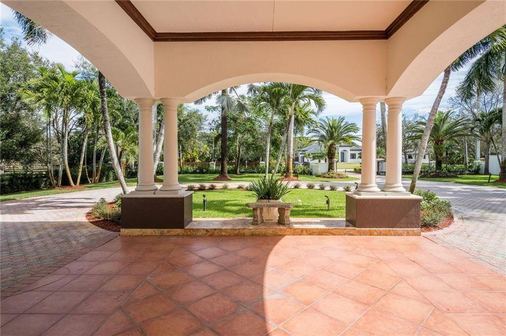 Southwest Ranches, FL 33331,6465 SW 178th Ave