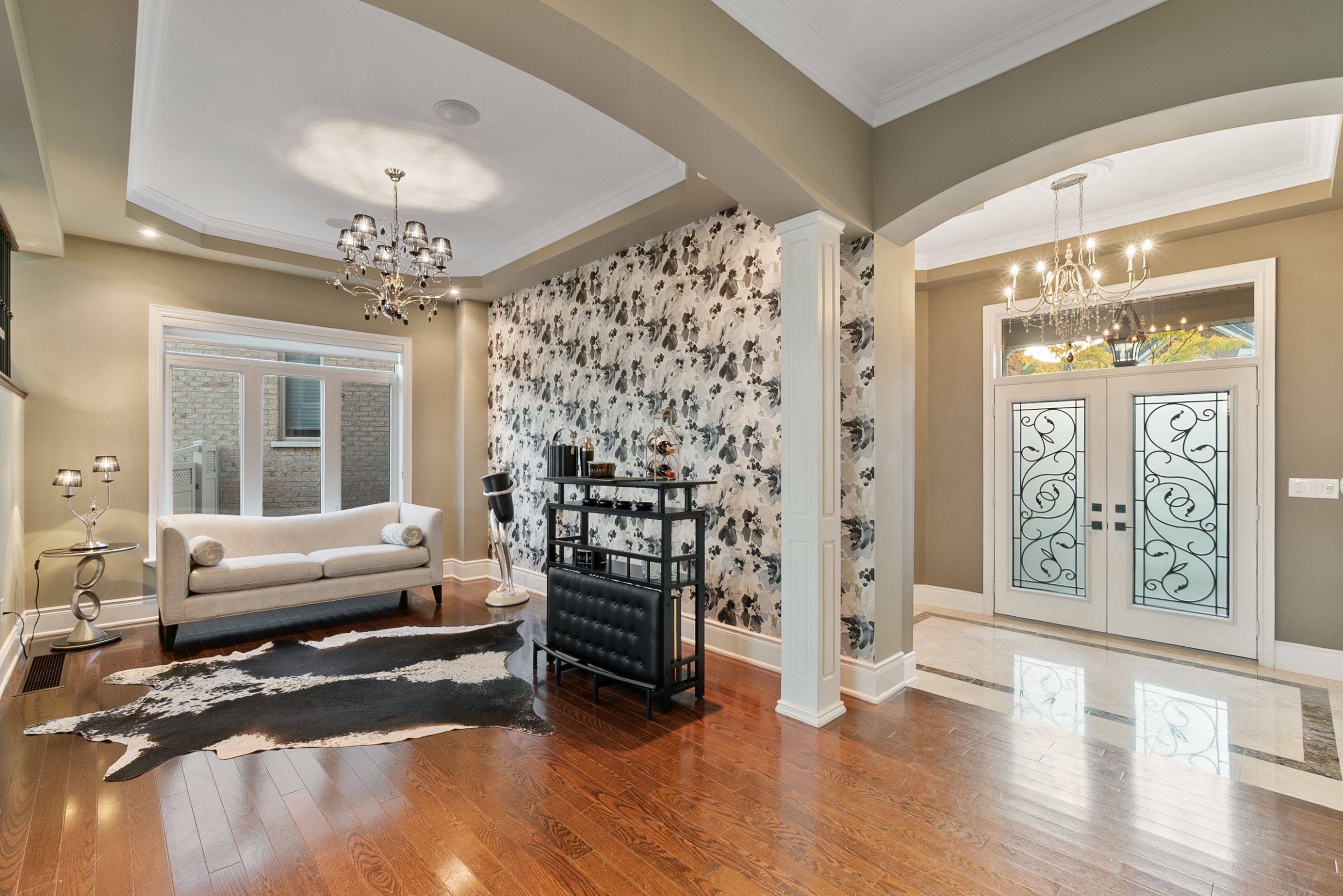 Oakville, ON L6H 0A8,1220 Milna DR