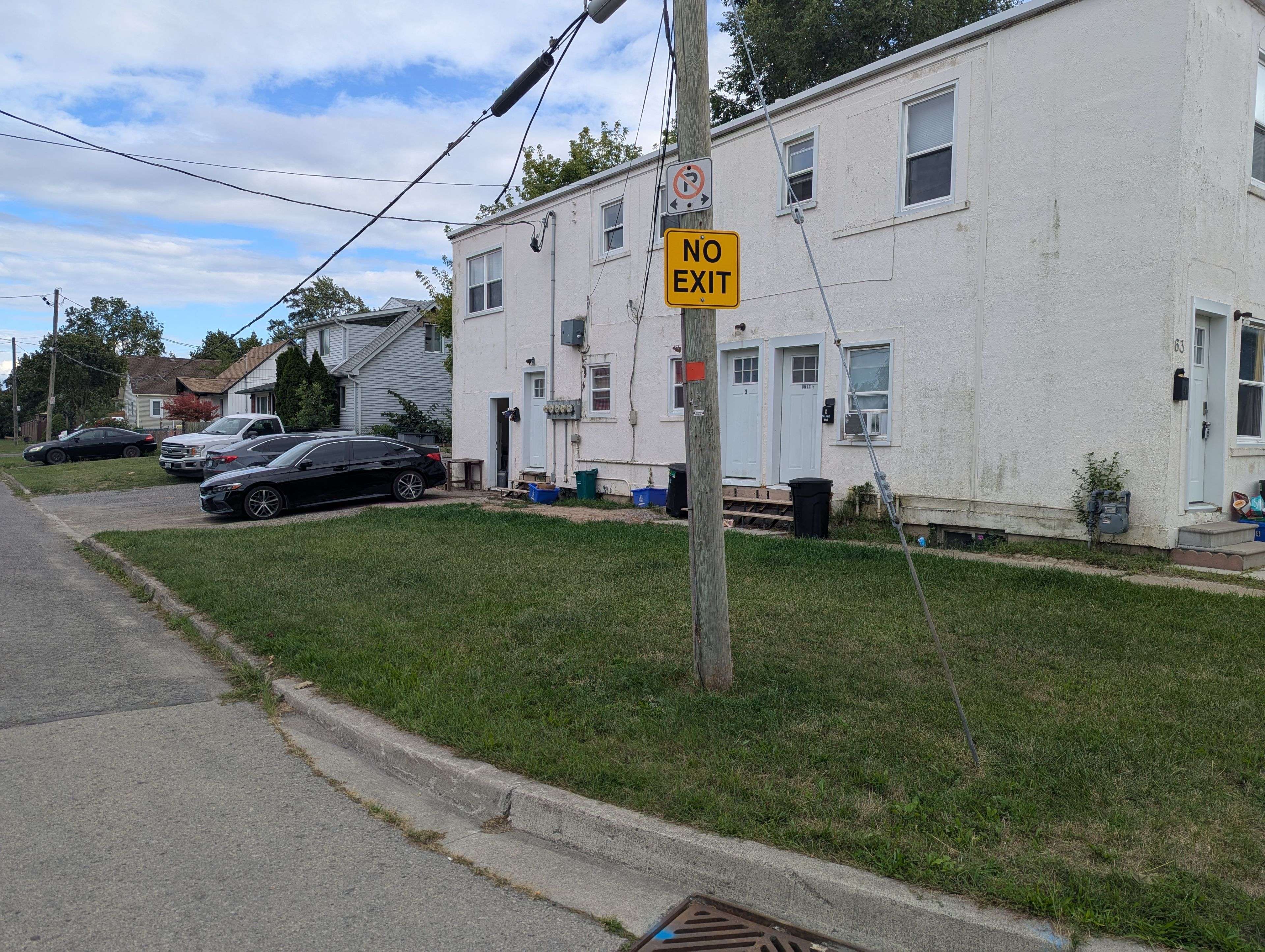 St. Catharines, ON L2S 1R6,63 Pelham RD #5 - RM 2