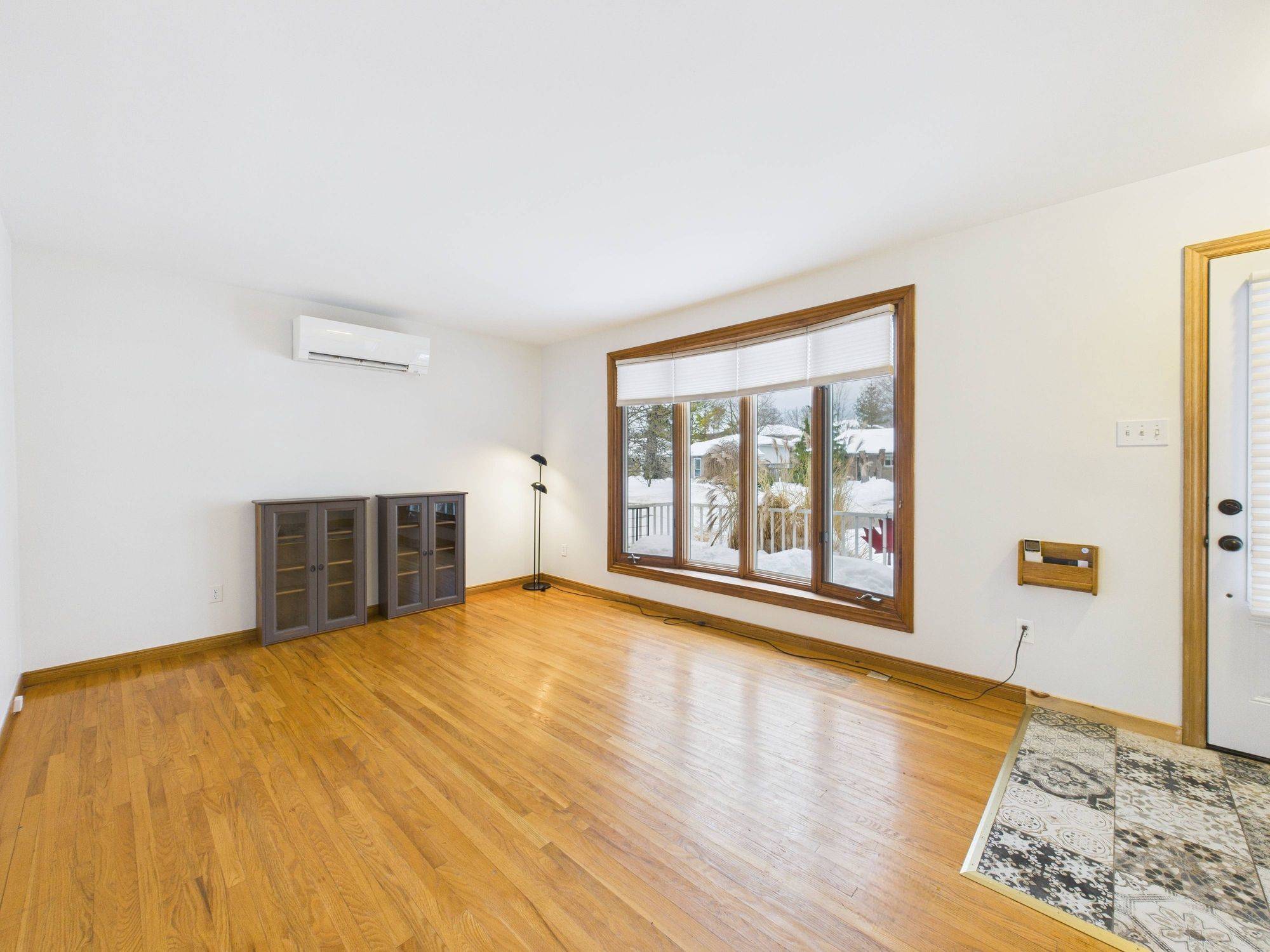 Kincardine, ON N2Z 1T2,673 Scott ST