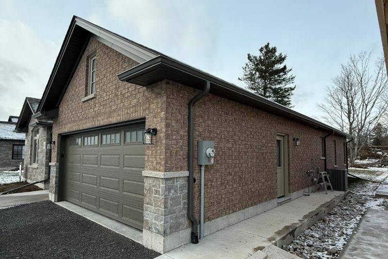 Brighton, ON K0K 1H0,46 Beacon DR