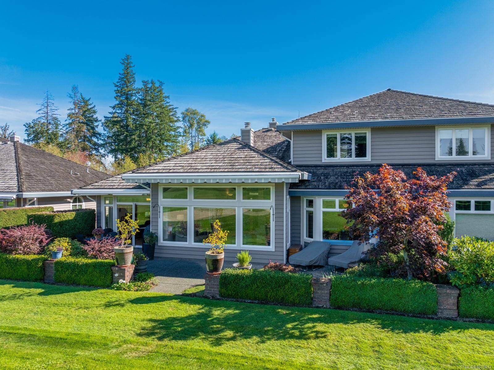 Courtenay, BC V9N 9X7,3399 Crown Isle Dr #353