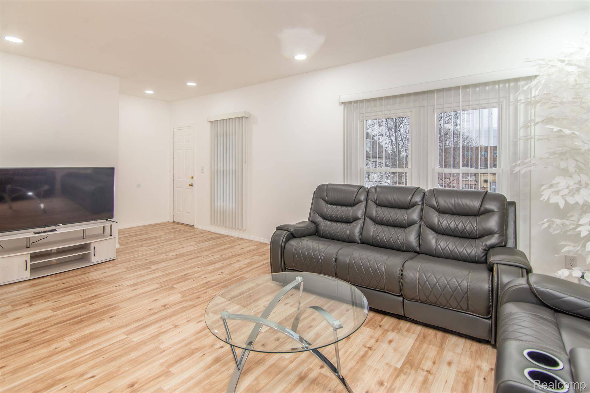 Detroit, MI 48202,625 HORTON ST