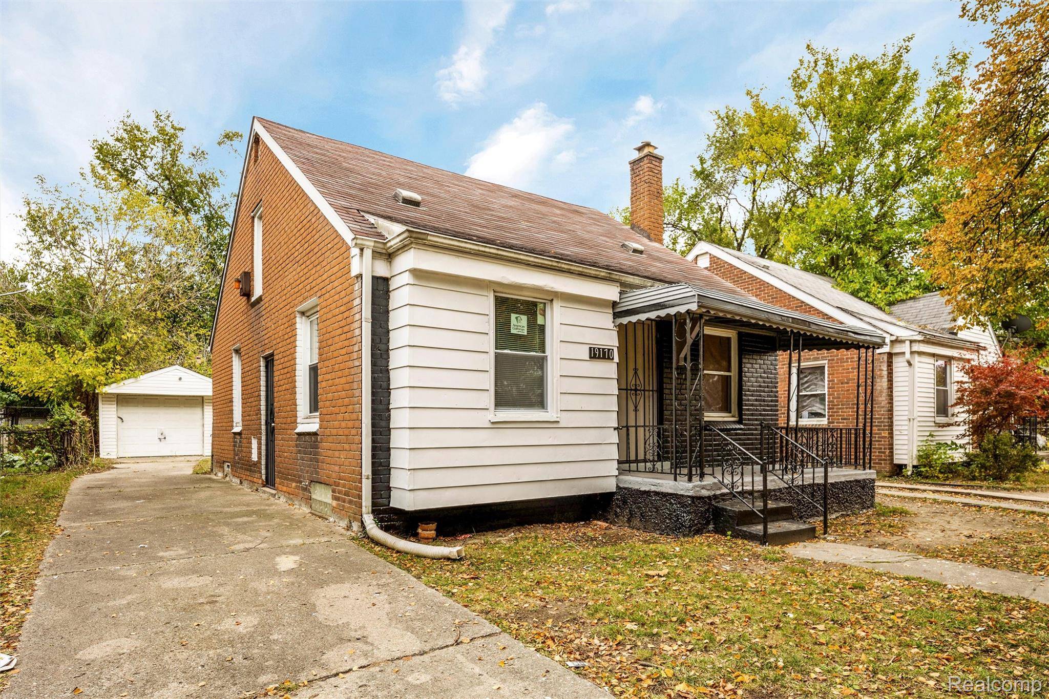 Detroit, MI 48235,19170 Saint Marys ST