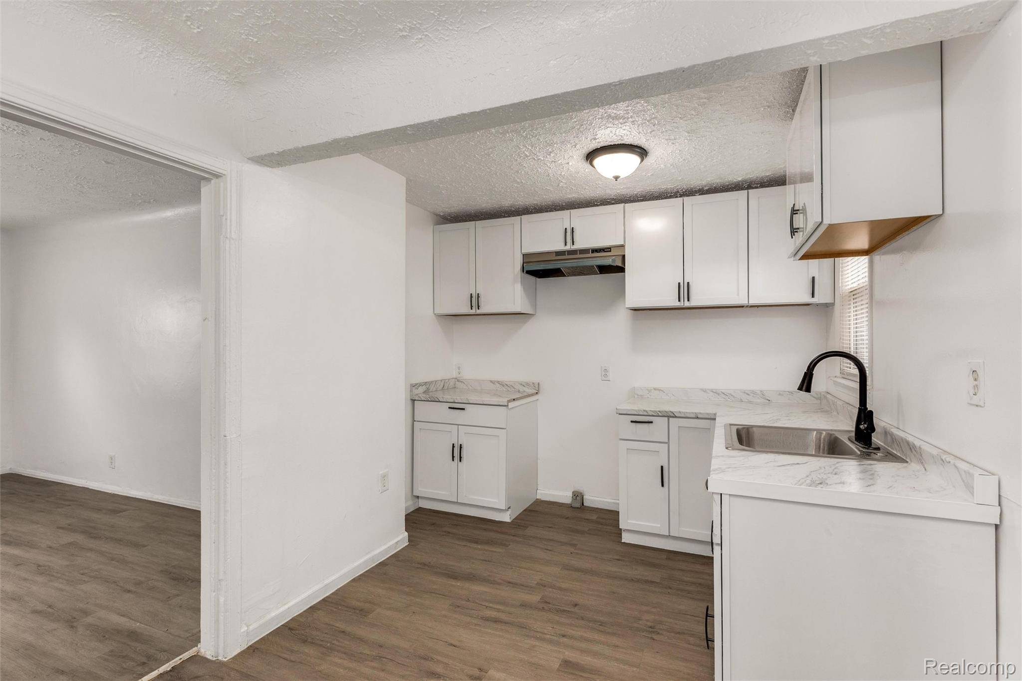 Detroit, MI 48235,19170 Saint Marys ST