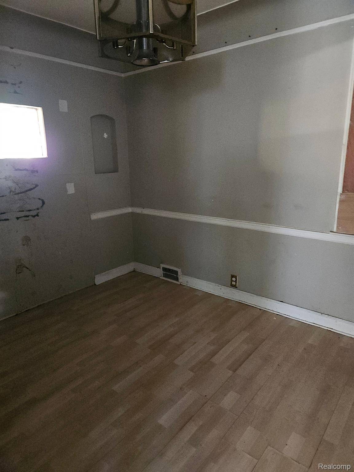 Detroit, MI 48235,18627 RUTHERFORD ST