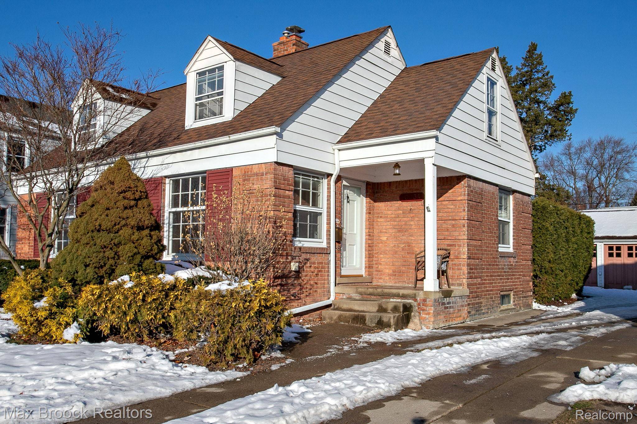 Huntington Woods, MI 48070,10034 Lasalle BLVD