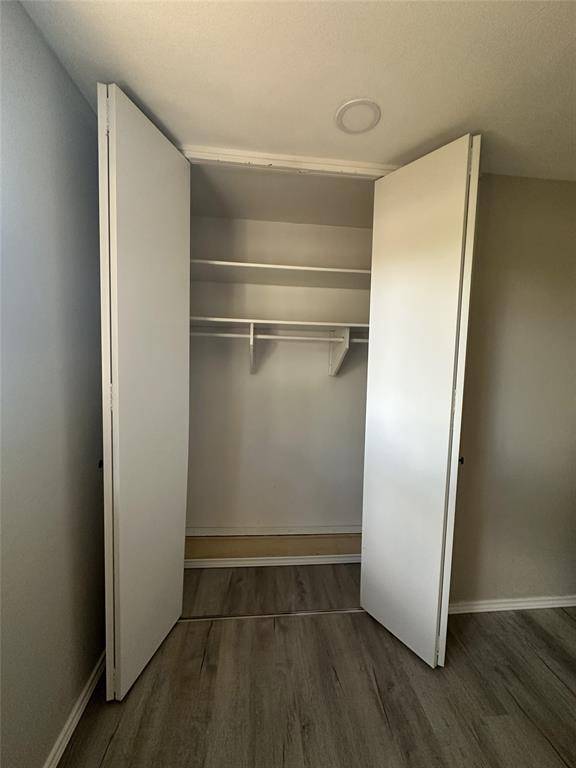 Fort Worth, TX 76119,4528 Moorview Avenue