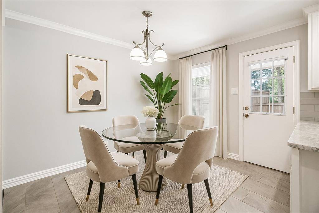 Dallas, TX 75218,9361 Angora Street