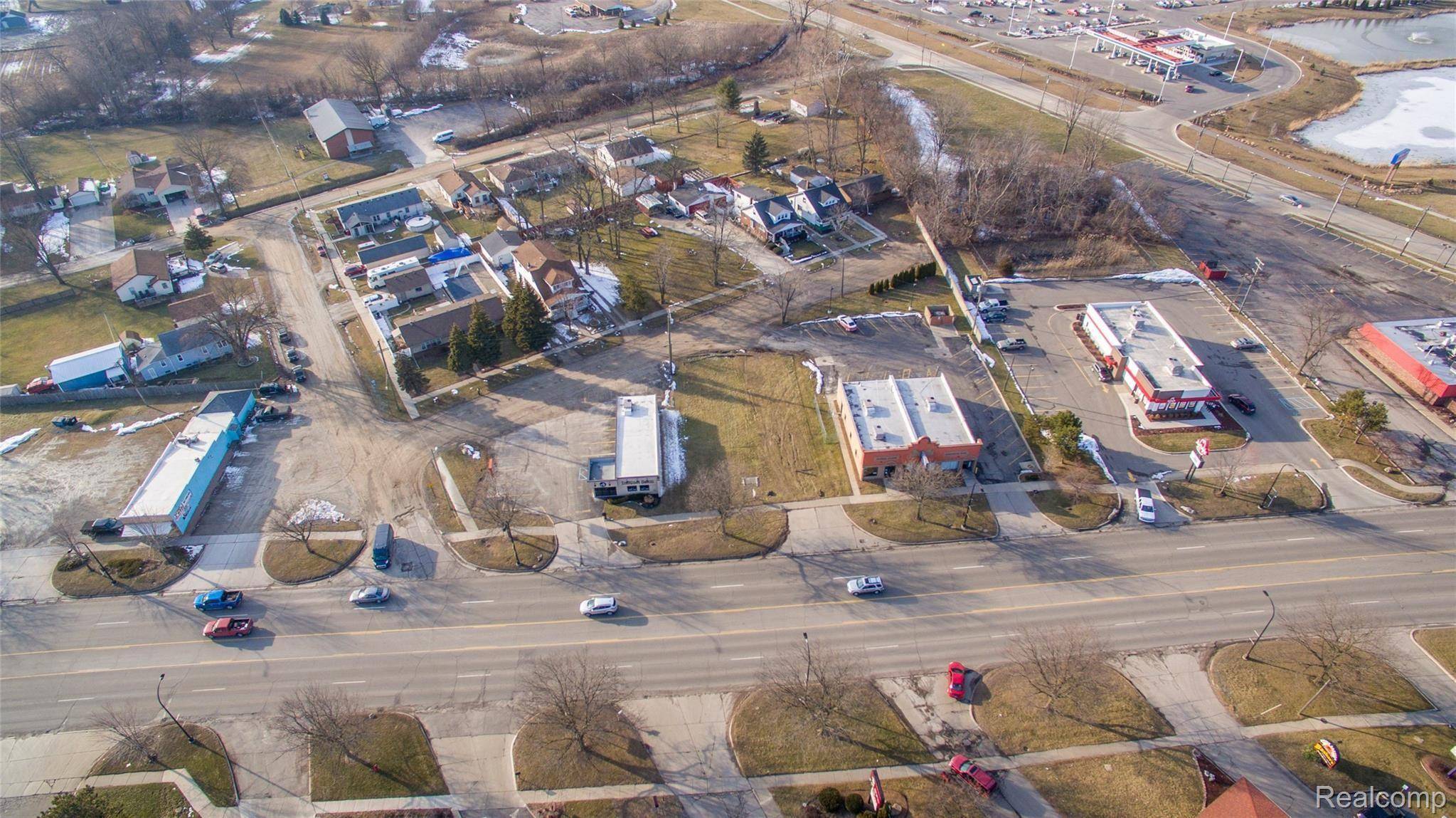 27200 TELEGRAPH, Flat Rock, MI 48134