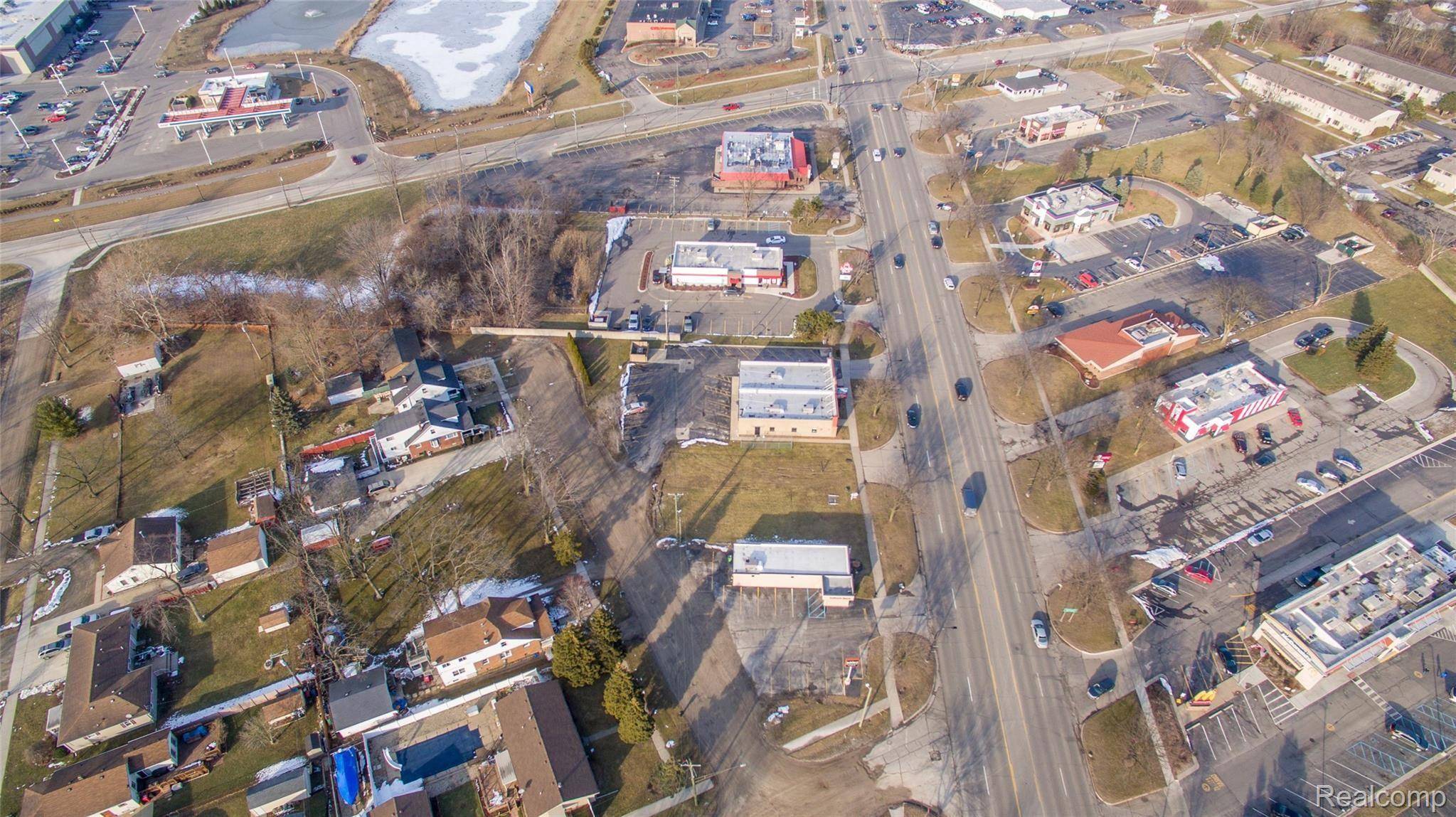 27200 TELEGRAPH, Flat Rock, MI 48134