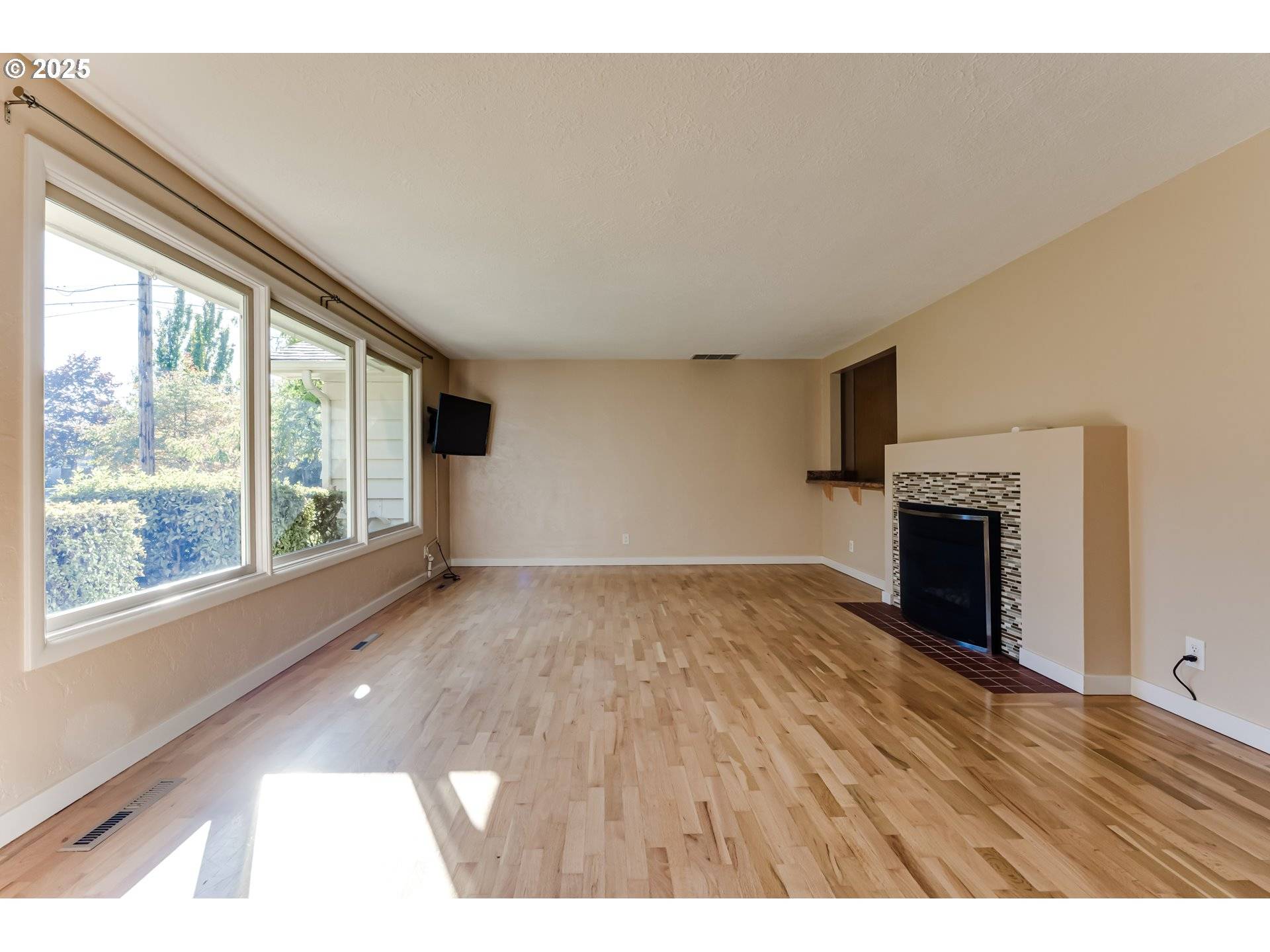 Eugene, OR 97401,529 ANTELOPE WAY