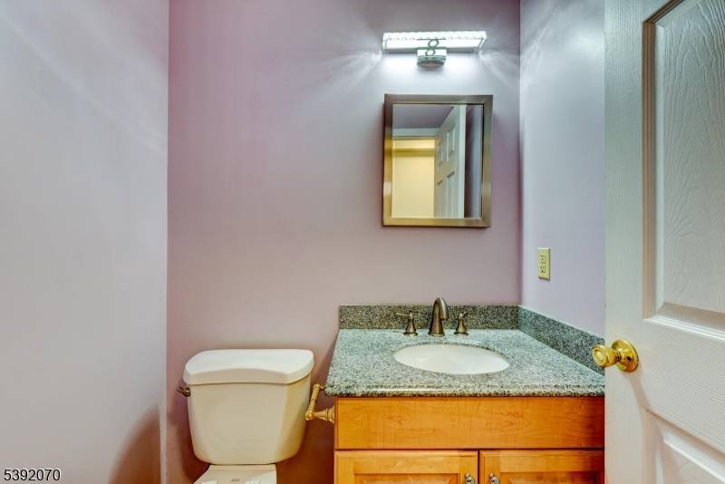 Berkeley Heights Twp., NJ 07922,5 Berkeley Square