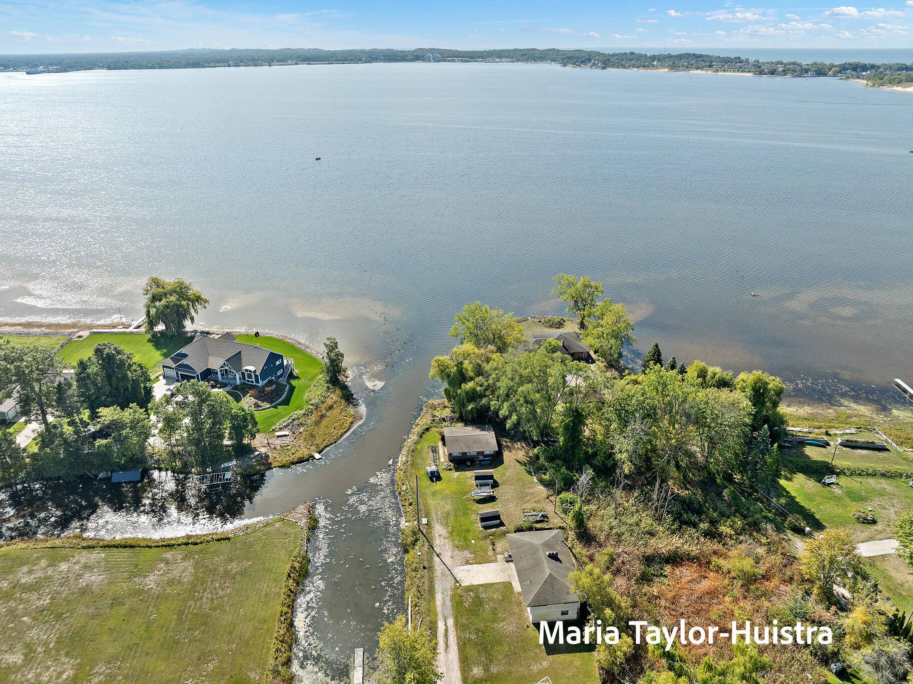 Muskegon, MI 49445,301 Birch DR