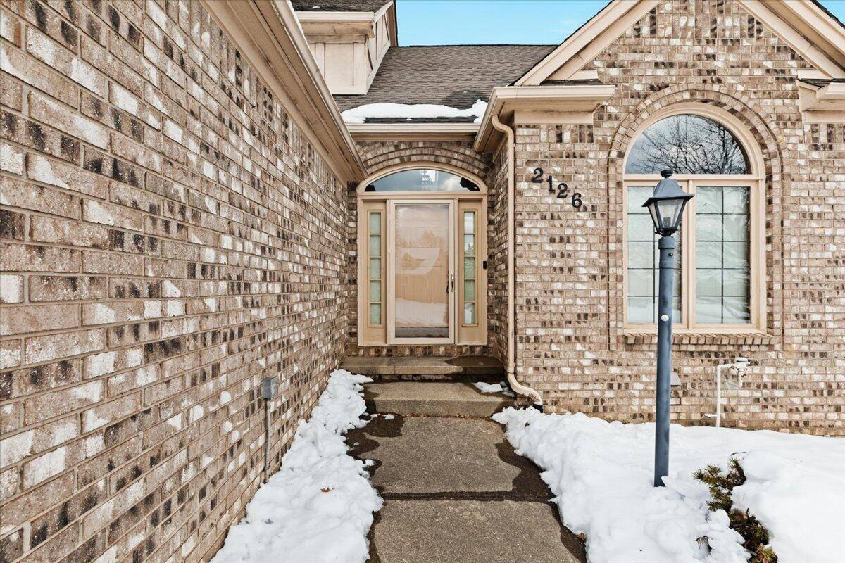 Rochester Hills, MI 48309,2126 Kennedy DR