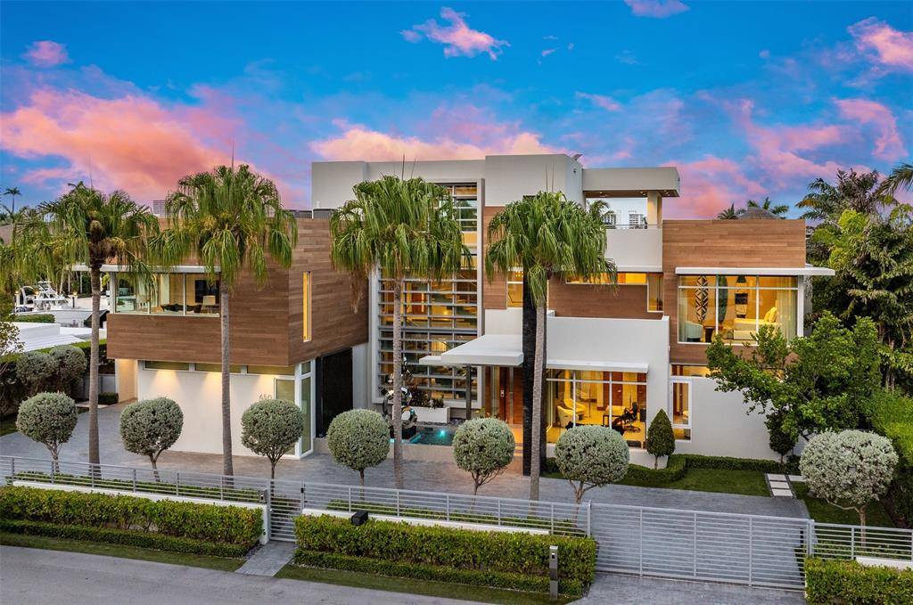 Fort Lauderdale, FL 33301,650 Royal Plaza Dr