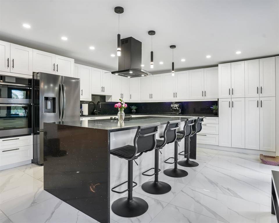 Sunrise, FL 33322,2051 NW 93rd Ln