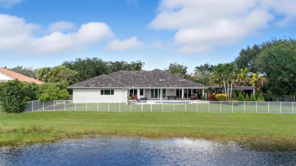 Weston, FL 33332,2906 Medinah