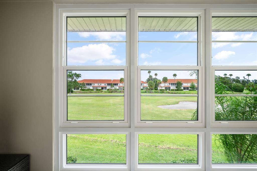 Vero Beach, FL 32962,3 Vista Palm Ln