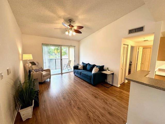 Tamarac, FL 33321,7980 NOB HILL RD #202