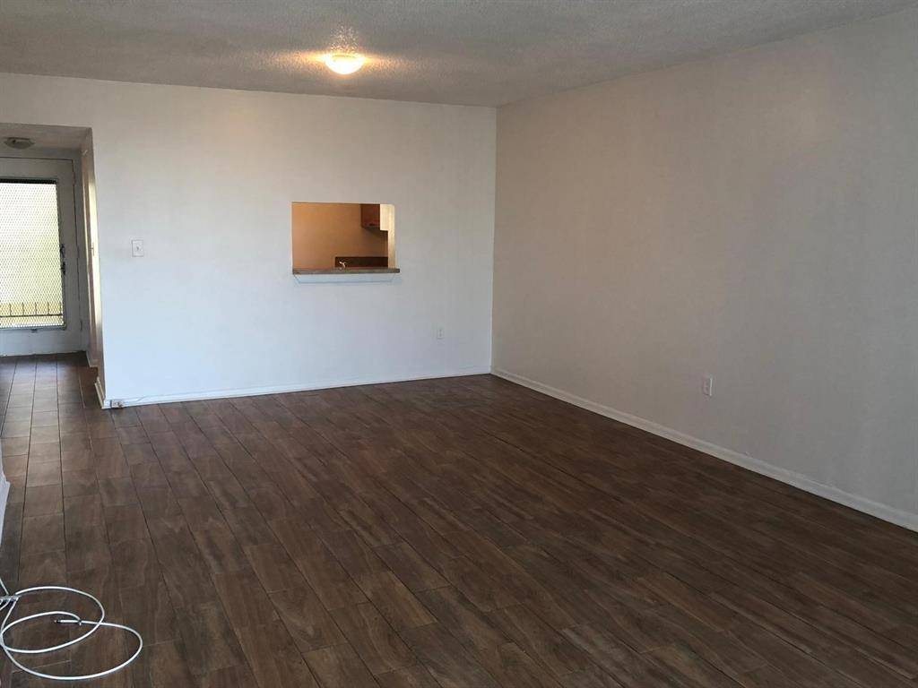 North Lauderdale, FL 33068,1800 N Lauderdale Ave #1304