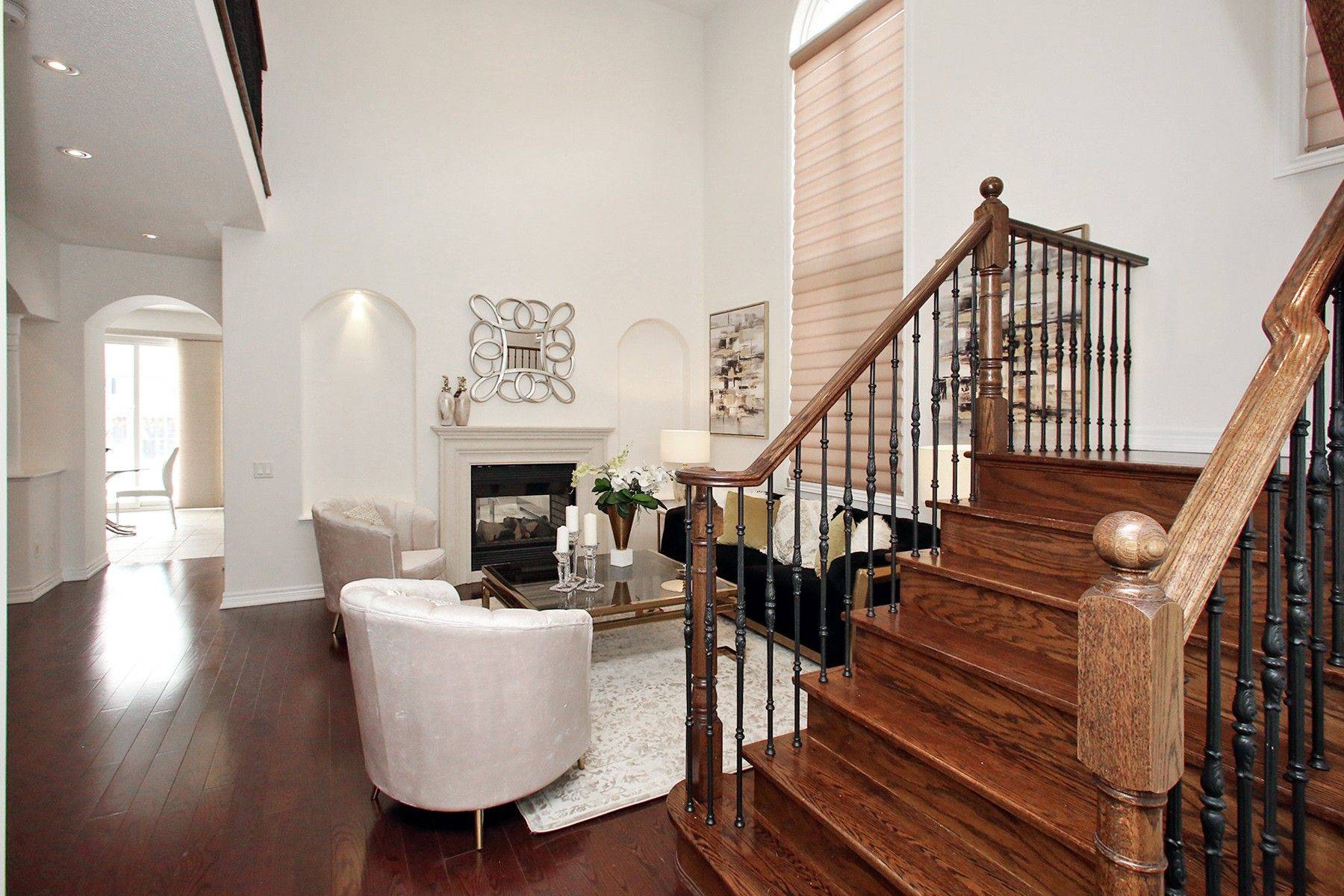 Vaughan, ON L6A 0G2,670 Via Romano BLVD