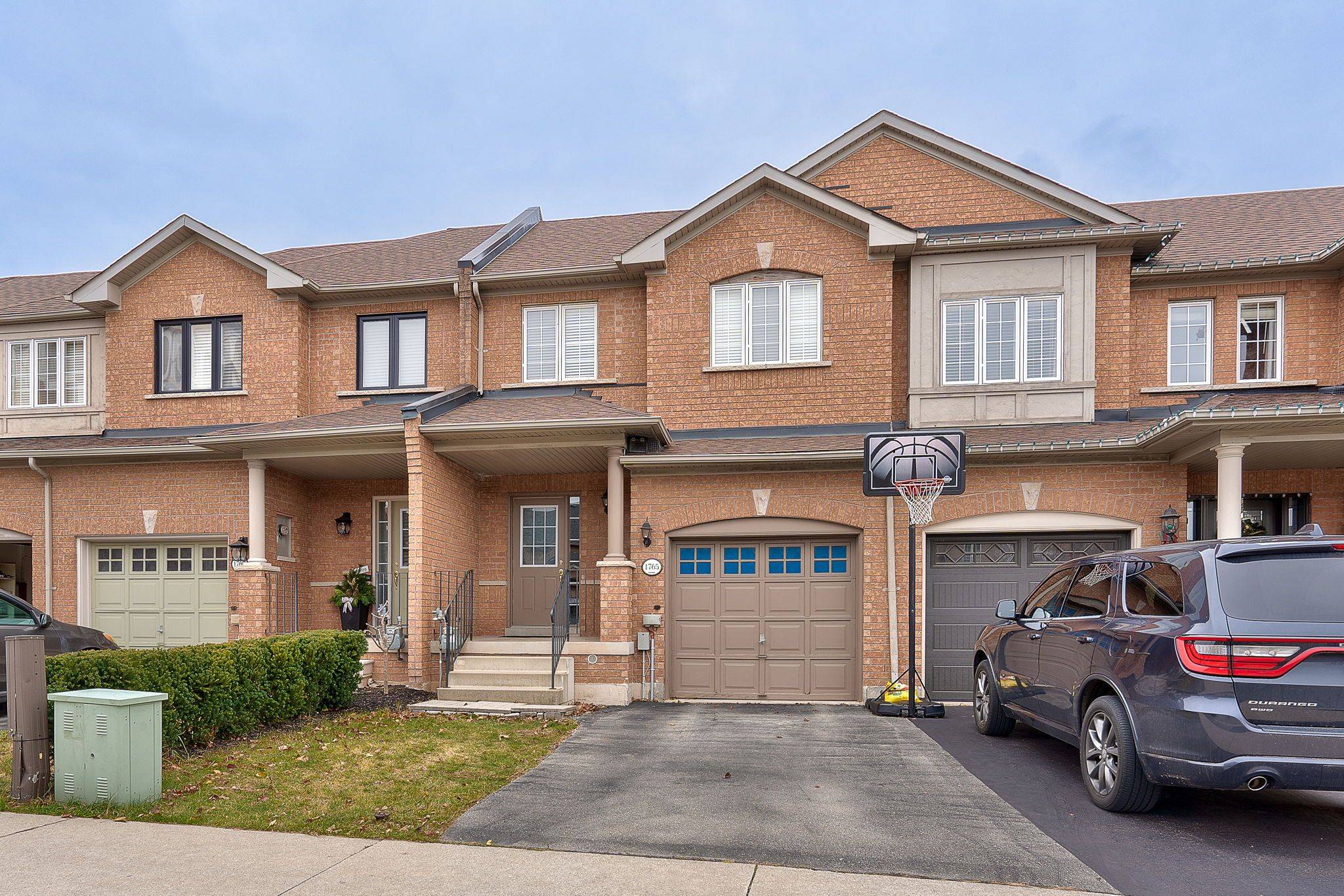 Burlington, ON L7L 7L6,1765 Cobra CRES