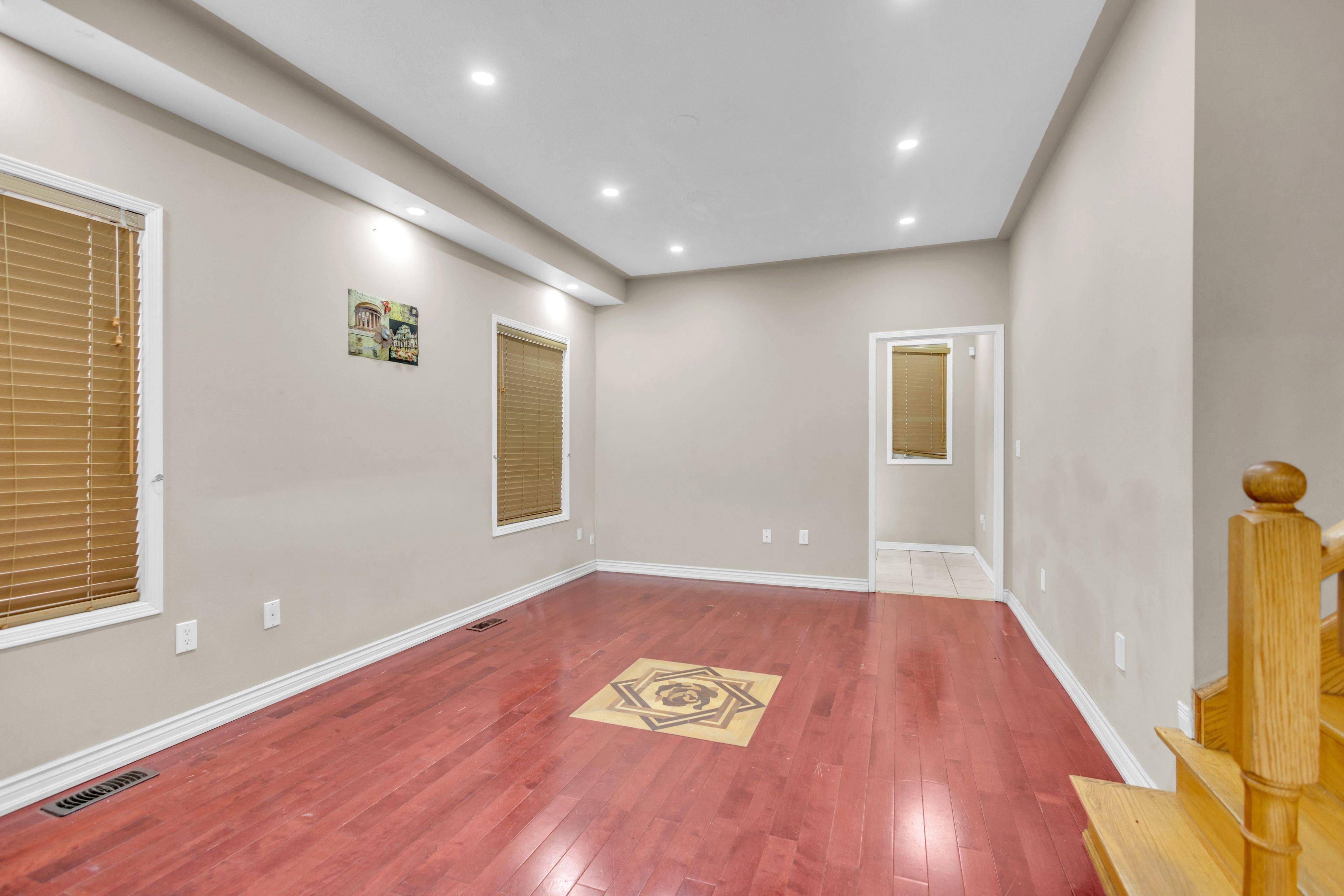 Brampton, ON L7A 3W6,108 Beavervalley DR