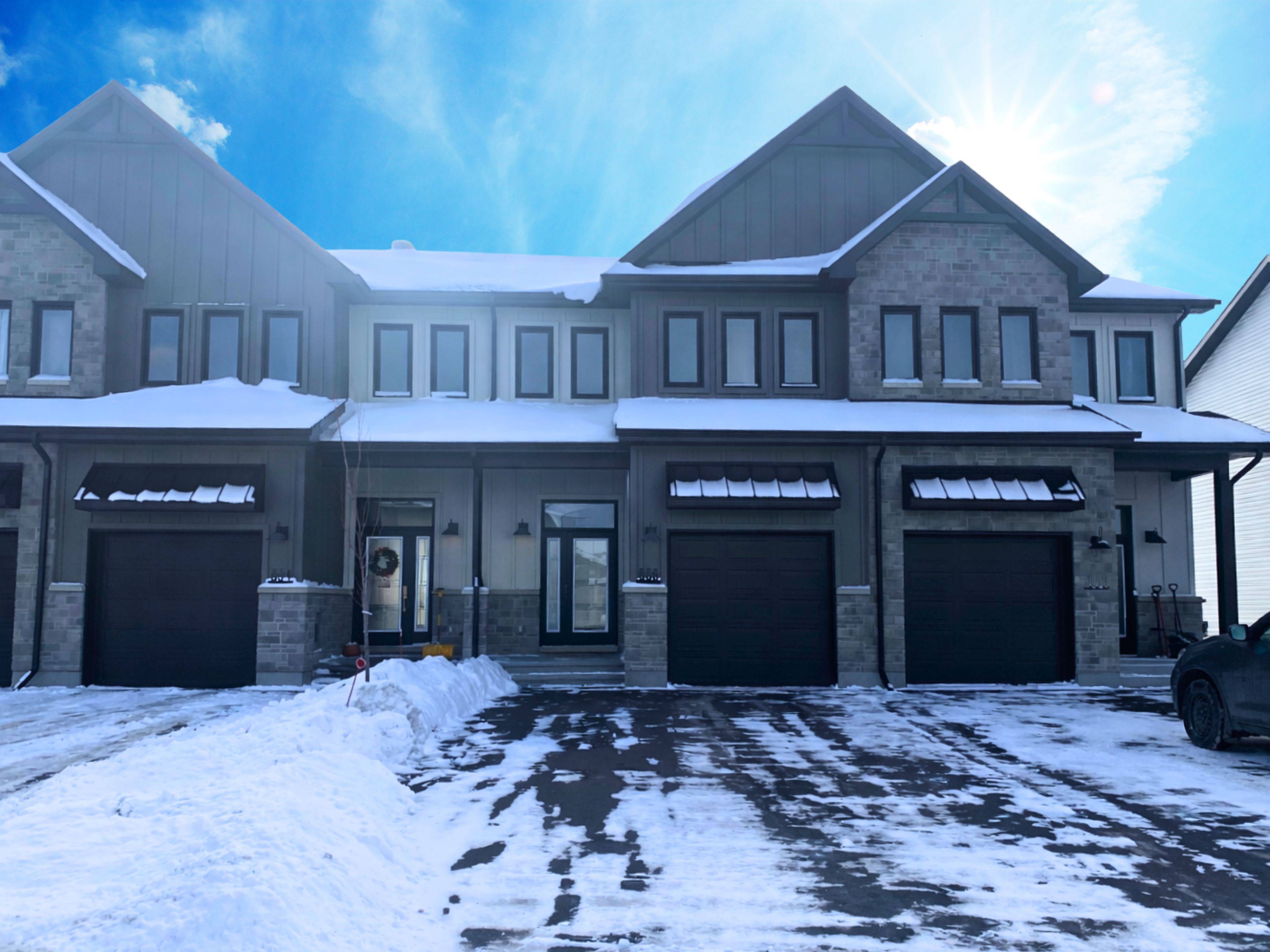 Russell, ON K0A 1W0,956 COLOGNE ST