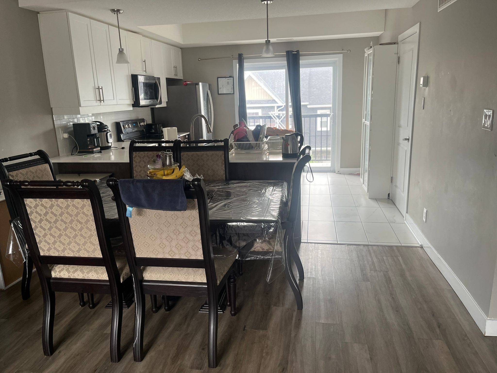 Woodstock, ON N4V 0C8,439 Athlone AVE #E6