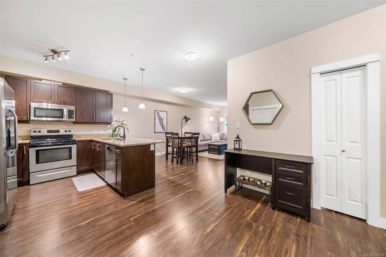 Langford, BC V9B 0M2,938 Dunford Ave #113