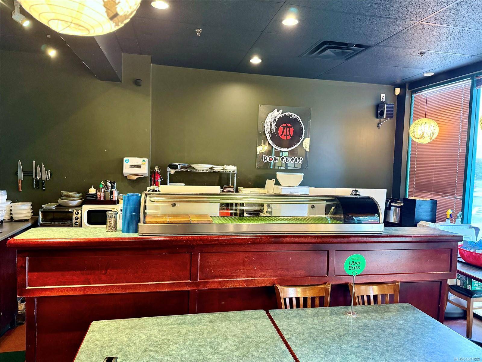 Saanich, BC V8Z 3E9,4454 West Saanich St #A