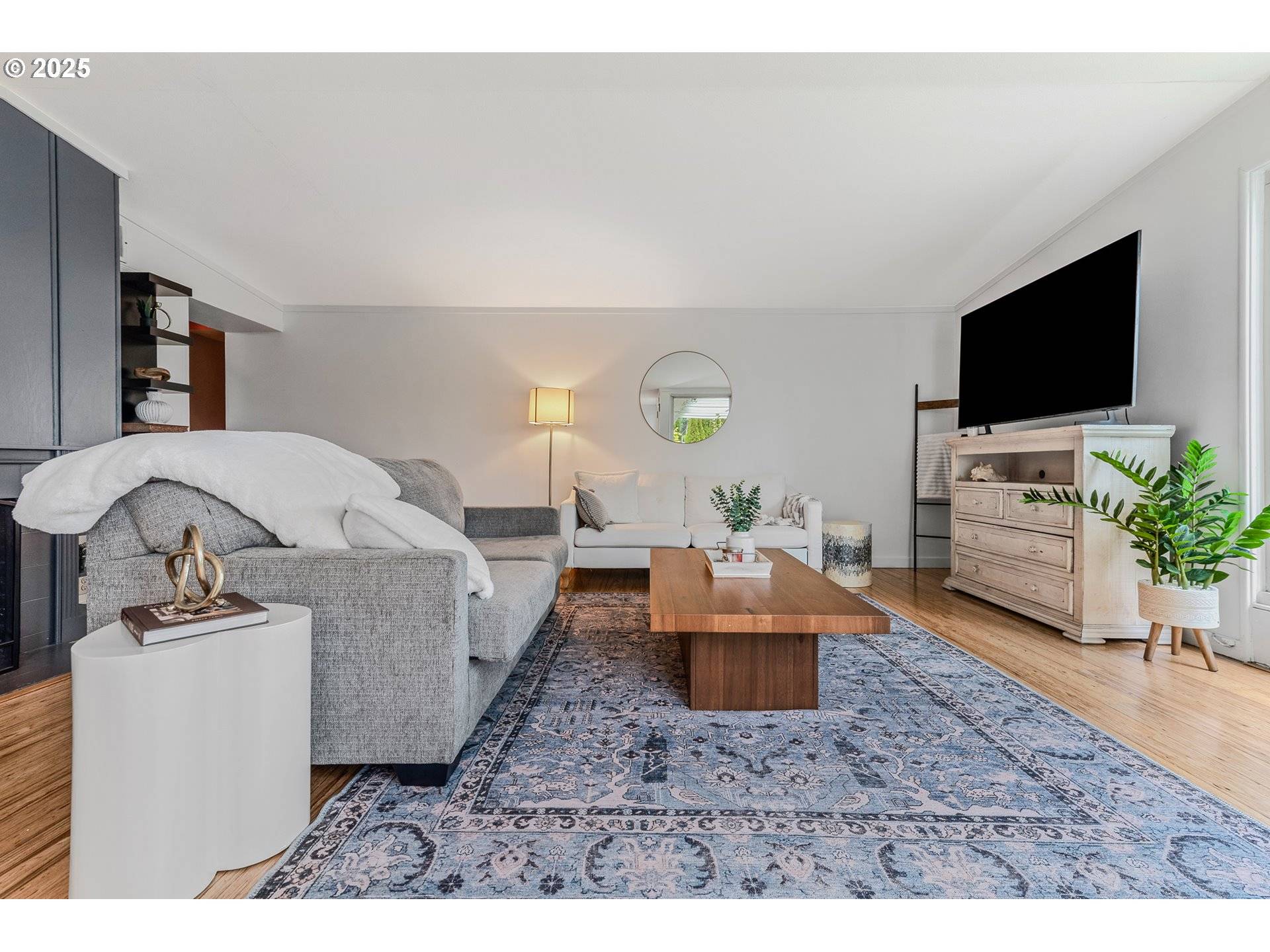 Vancouver, WA 98661,206 FARVIEW DR