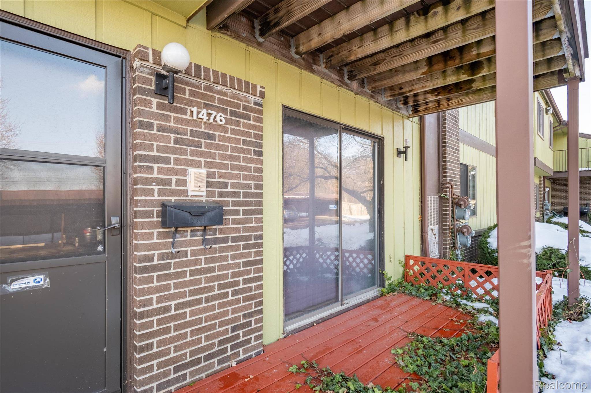 Ypsilanti, MI 48197,1476 W Chateau Vert ST