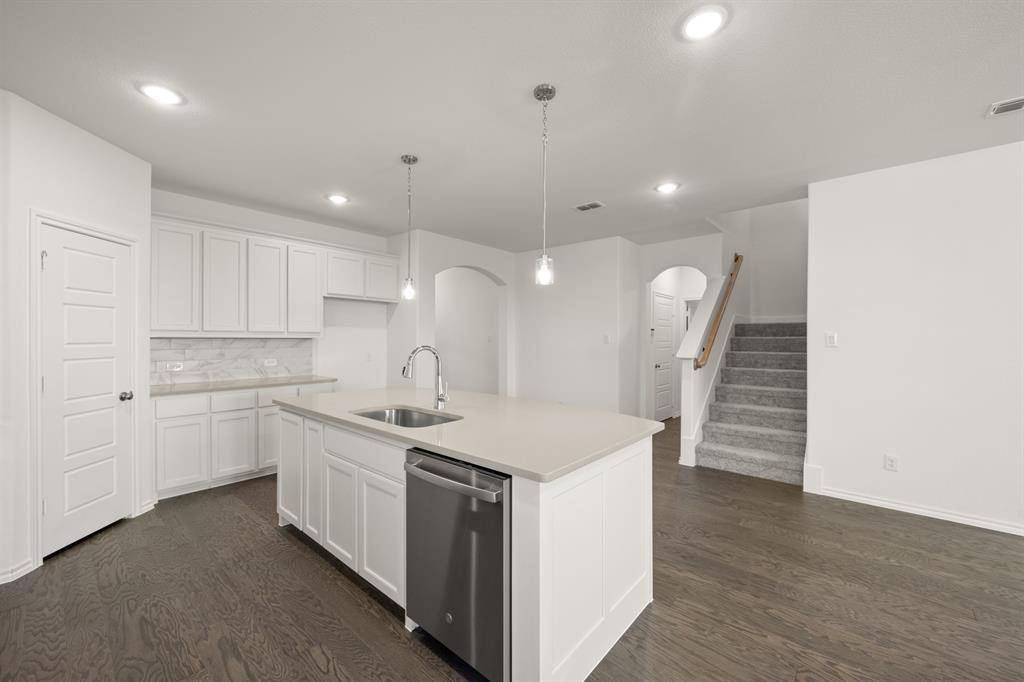 Granbury, TX 76048,265 Coronado Court