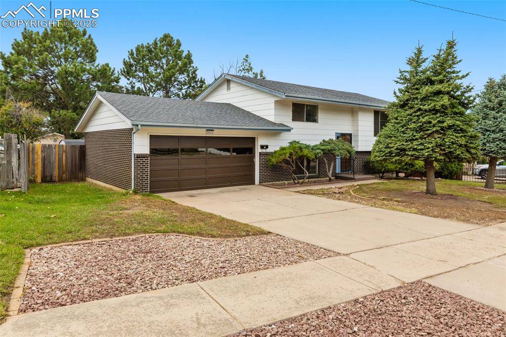 Colorado Springs, CO 80910,3611 Dundee PL