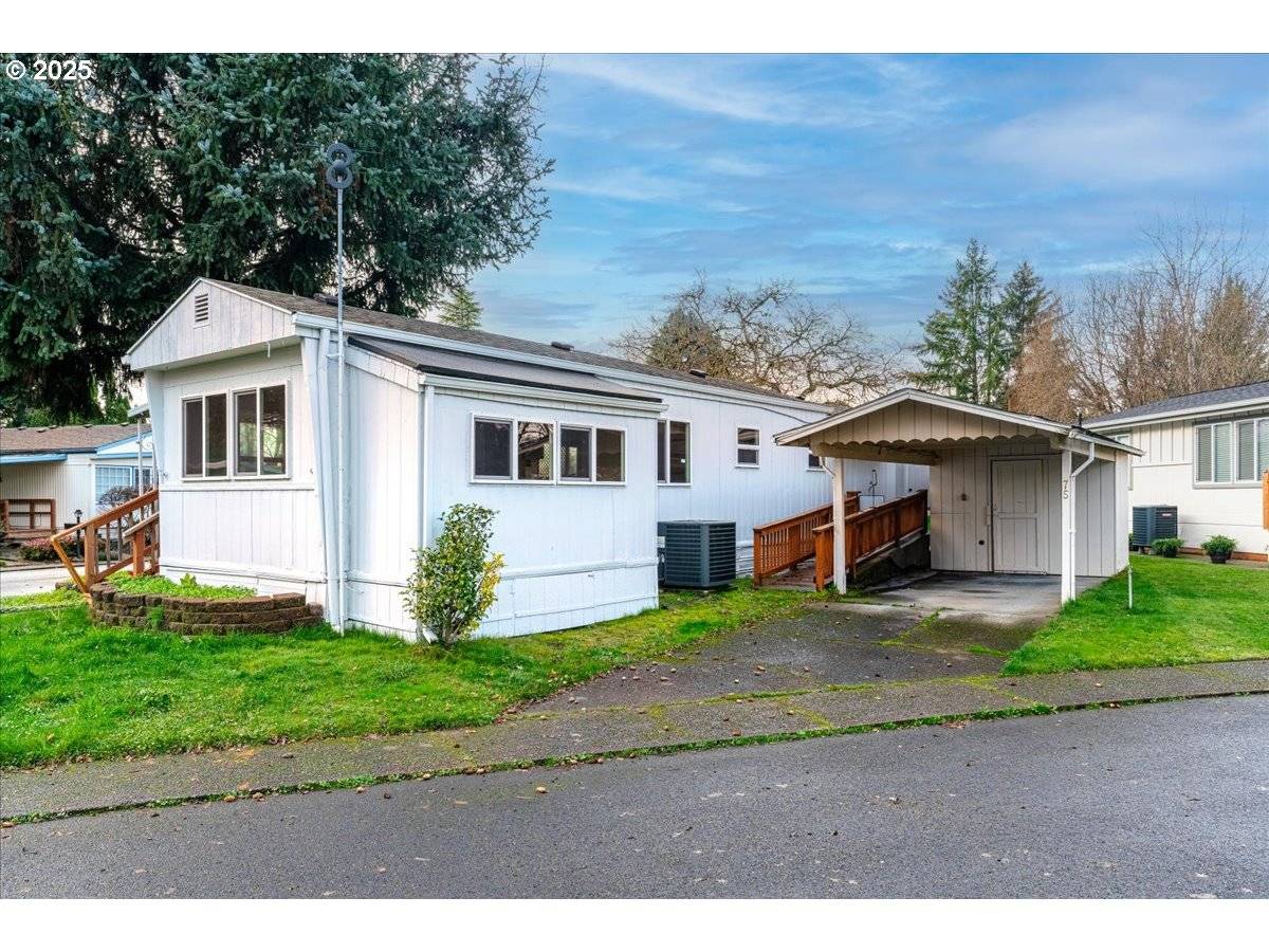 Cornelius, OR 97113,570 N 10TH AVE #75