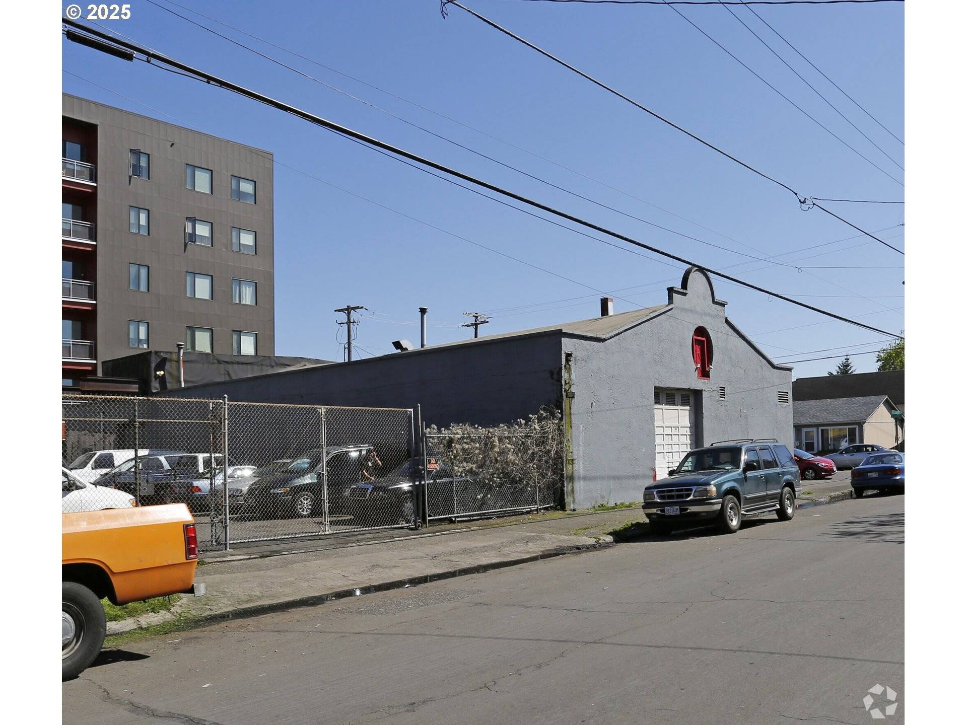 Portland, OR 97212,311 NE SHAVER ST